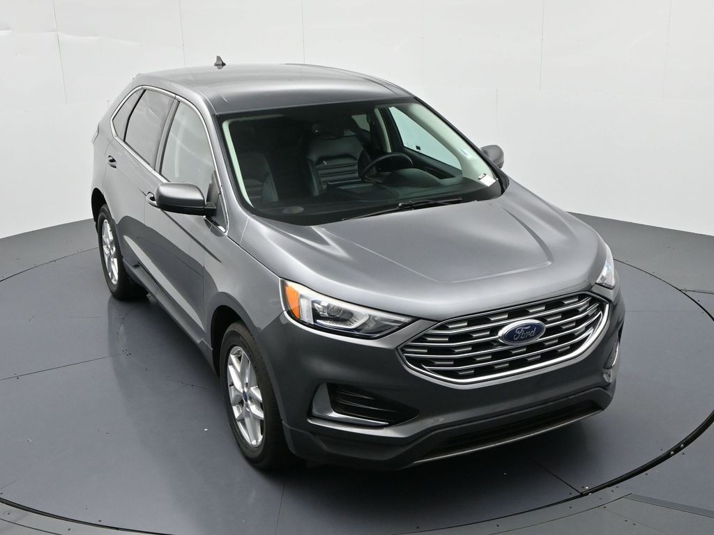 Ford Edge Vehicle Full-screen Gallery Image 15