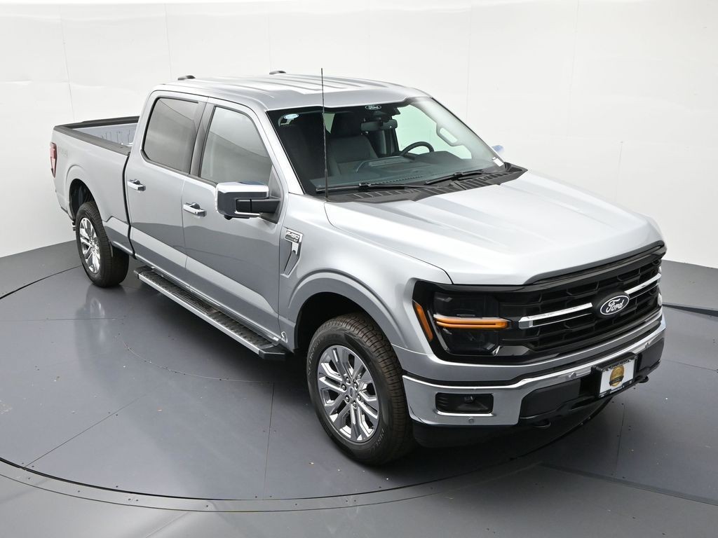 Ford F-150 Vehicle Full-screen Gallery Image 18