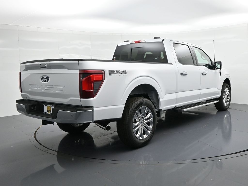 Ford F-150 Vehicle Full-screen Gallery Image 6