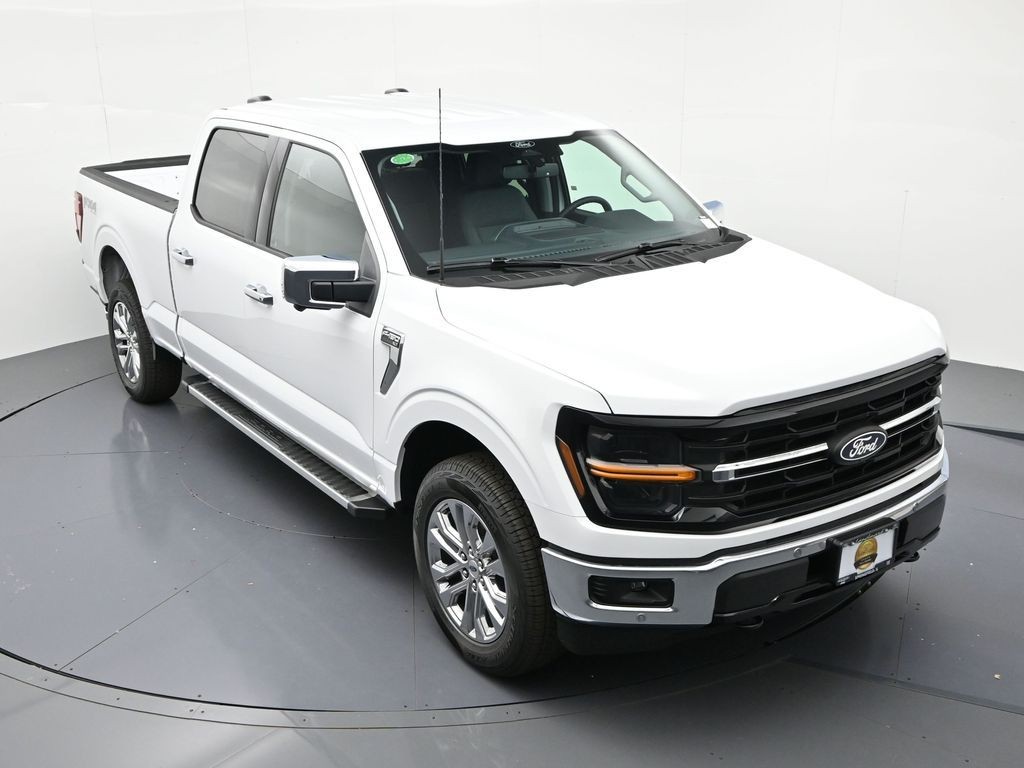 Ford F-150 Vehicle Full-screen Gallery Image 18