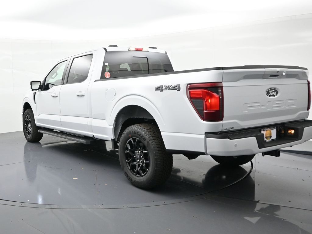 Ford F-150 Vehicle Full-screen Gallery Image 8