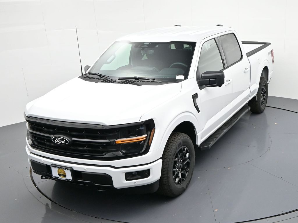 Ford F-150 Vehicle Full-screen Gallery Image 18