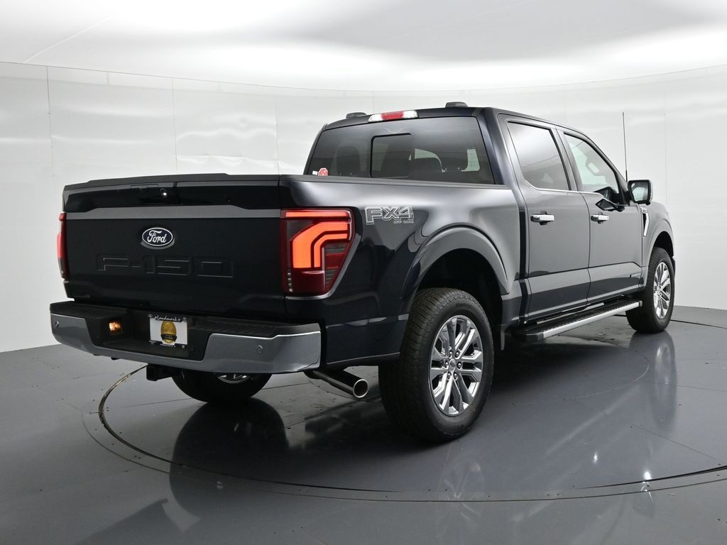 Ford F-150 Vehicle Full-screen Gallery Image 6