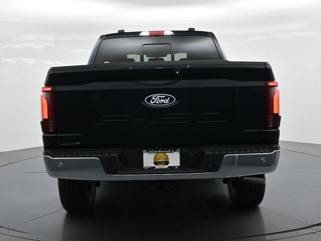 Ford F-150 Vehicle Full-screen Gallery Image 7