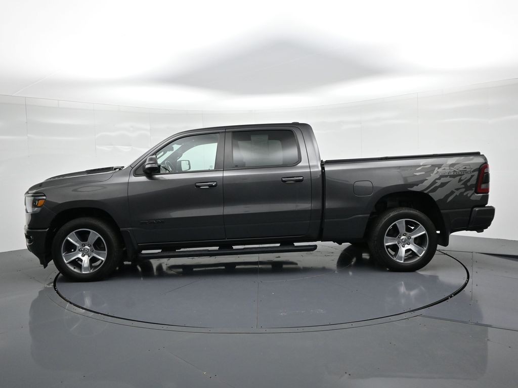 Ram 1500 Vehicle Full-screen Gallery Image 9