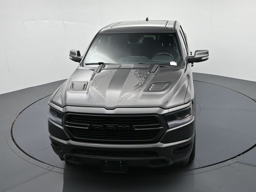 Ram 1500 Vehicle Full-screen Gallery Image 14