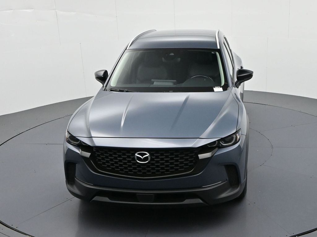 Mazda CX-50 Vehicle Full-screen Gallery Image 18