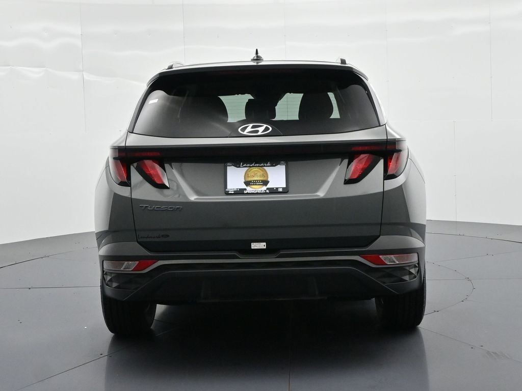 Hyundai Tucson Vehicle Full-screen Gallery Image 07