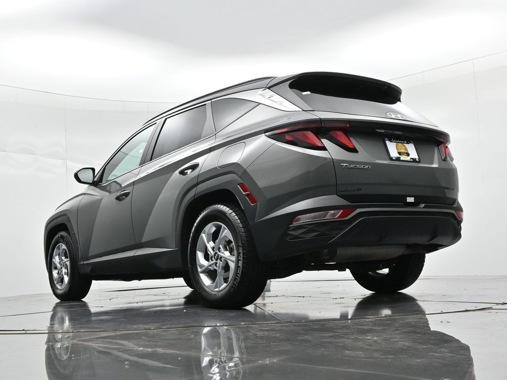 Hyundai Tucson Vehicle Full-screen Gallery Image 22