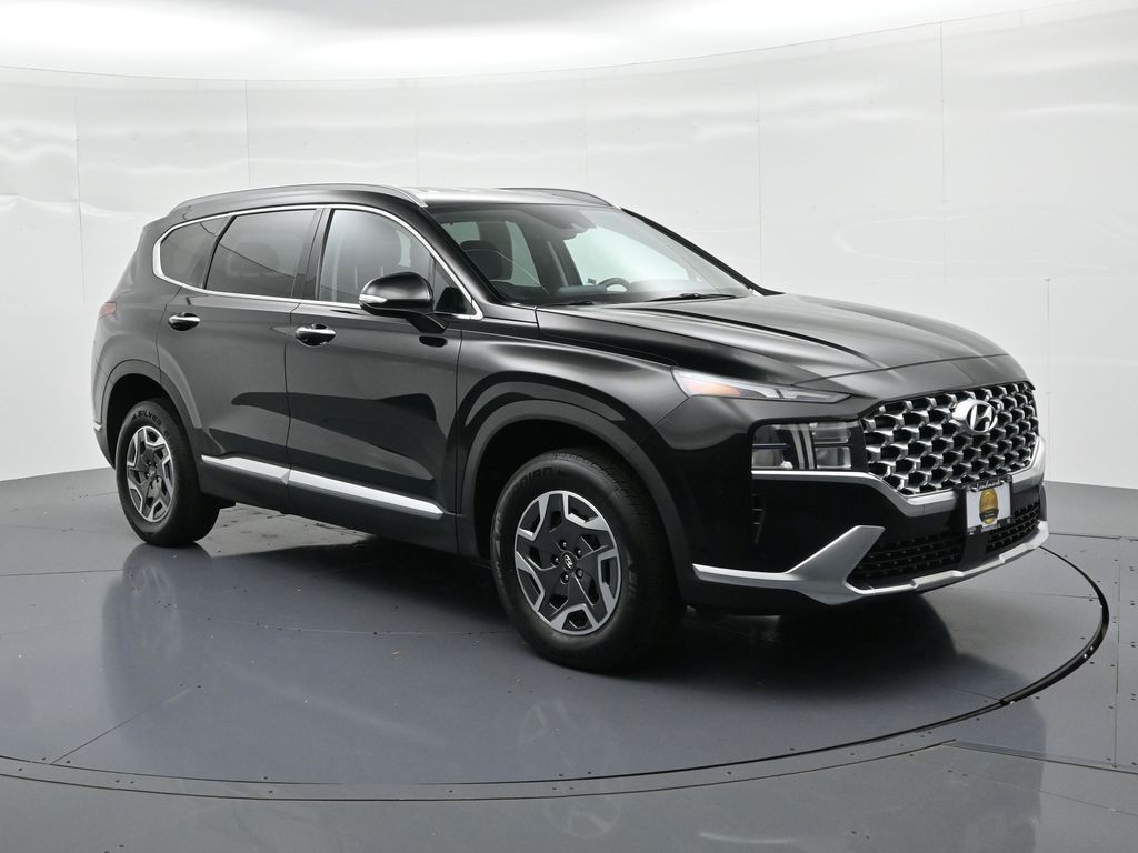 Hyundai Santa Fe Hybrid Vehicle Full-screen Gallery Image 04