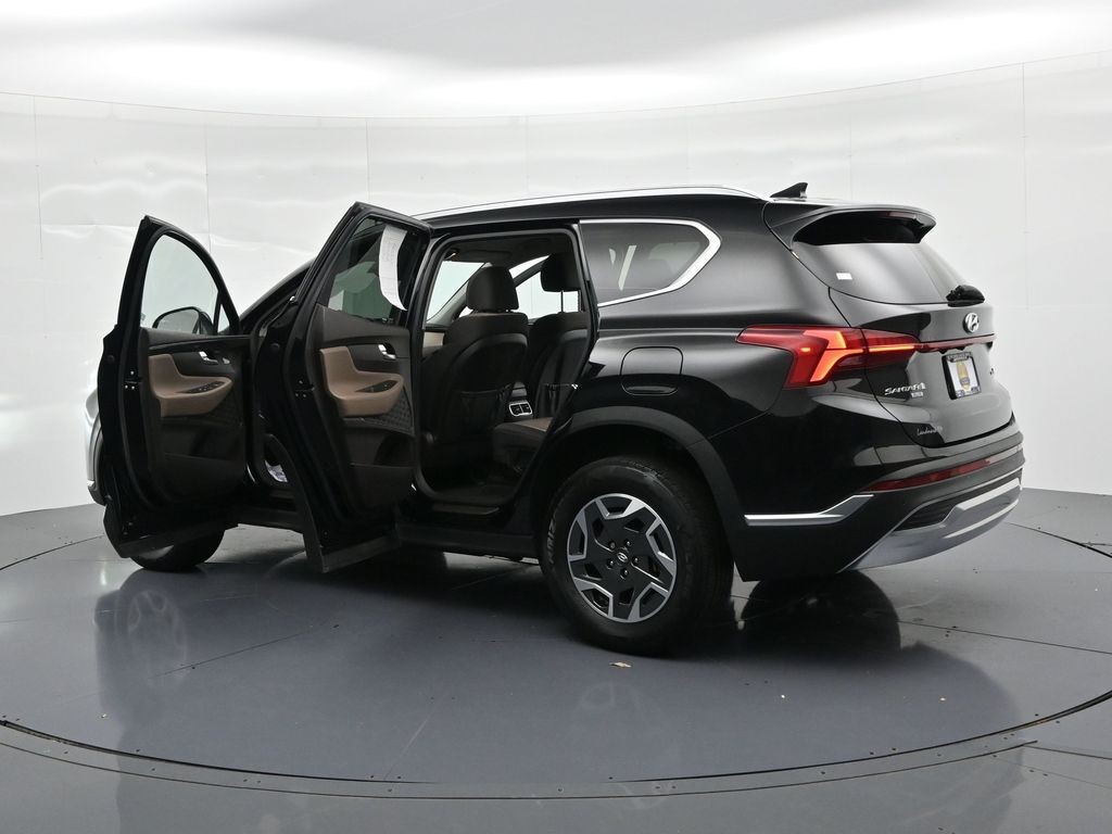 Hyundai Santa Fe Hybrid Vehicle Full-screen Gallery Image 24