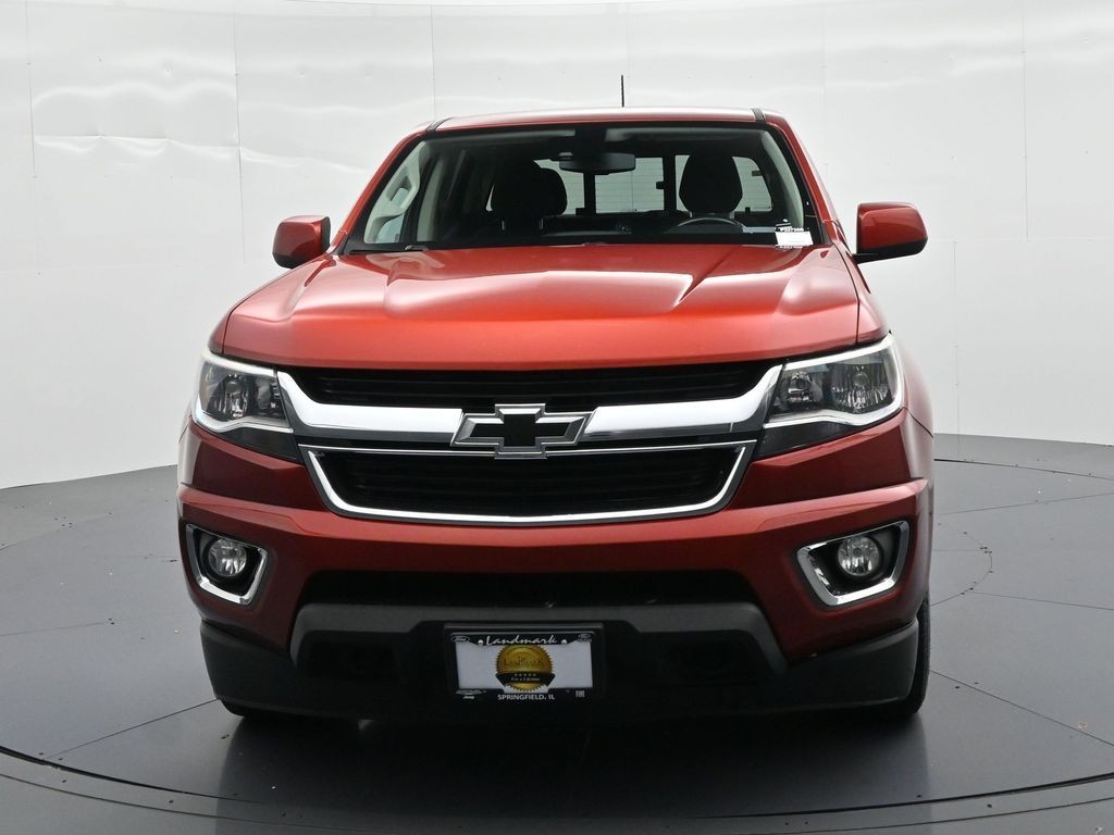 Chevrolet Colorado Vehicle Full-screen Gallery Image 3