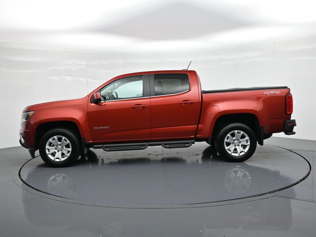 Chevrolet Colorado Vehicle Full-screen Gallery Image 9