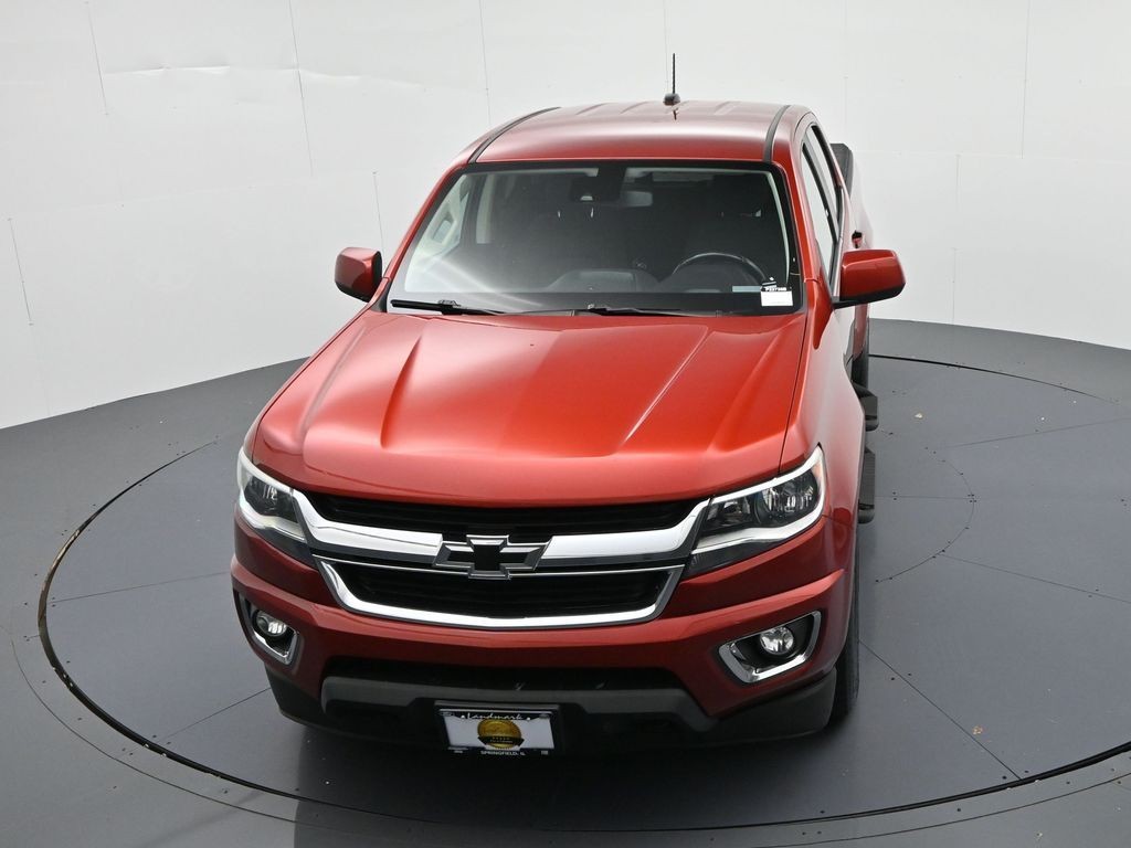 Chevrolet Colorado Vehicle Full-screen Gallery Image 17