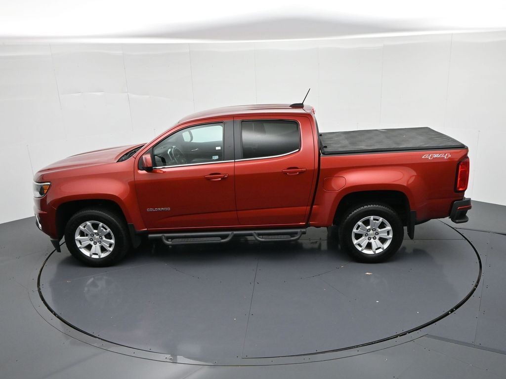 Chevrolet Colorado Vehicle Full-screen Gallery Image 19