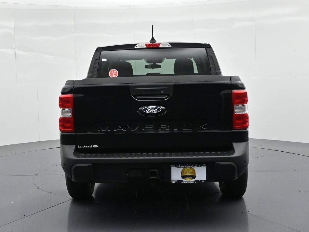 Ford Maverick Vehicle Full-screen Gallery Image 7