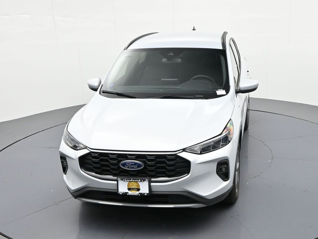 Ford Escape Hybrid Vehicle Full-screen Gallery Image 16