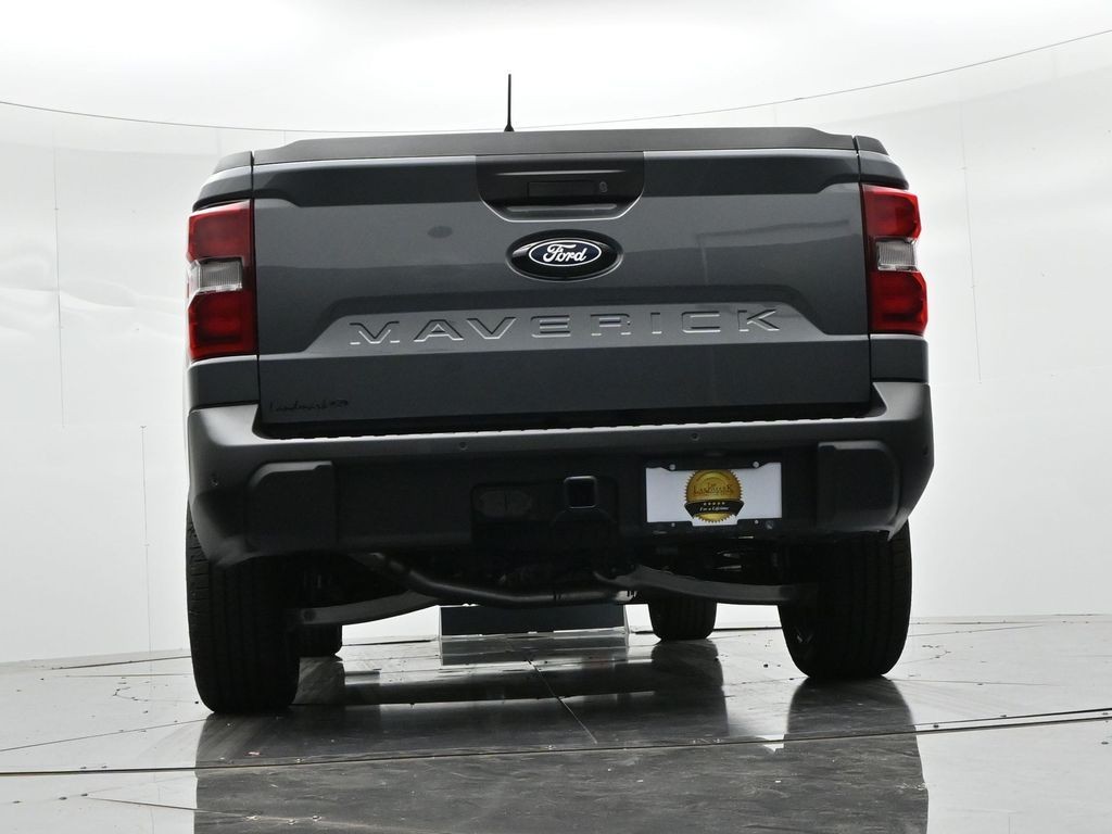 Ford Maverick Vehicle Full-screen Gallery Image 20