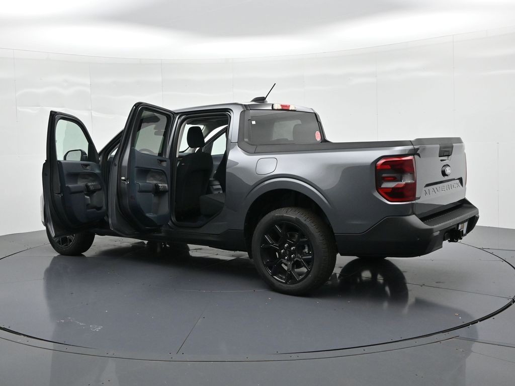 Ford Maverick Vehicle Full-screen Gallery Image 24