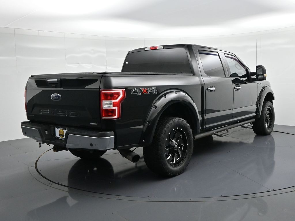 Ford F-150 Vehicle Full-screen Gallery Image 6