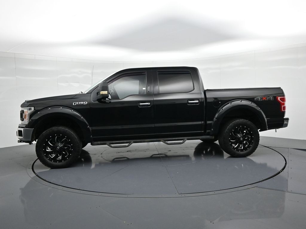 Ford F-150 Vehicle Full-screen Gallery Image 9