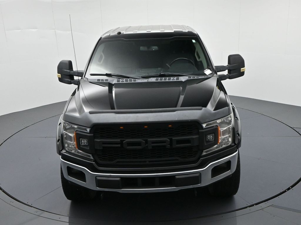 Ford F-150 Vehicle Full-screen Gallery Image 15