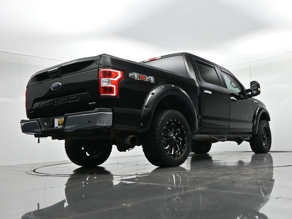 Ford F-150 Vehicle Full-screen Gallery Image 20