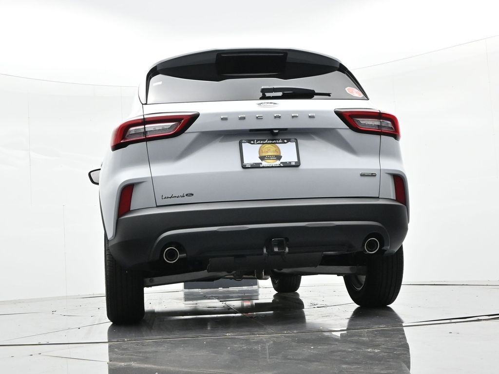 Ford Escape Hybrid Vehicle Full-screen Gallery Image 23