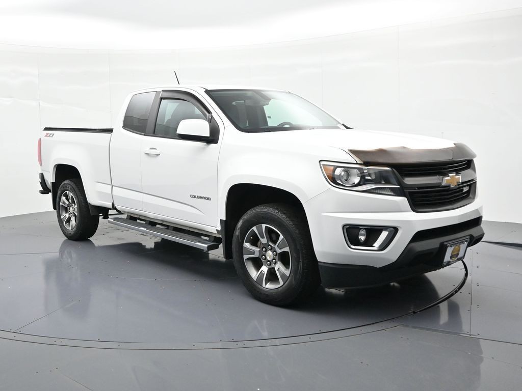 Chevrolet Colorado Vehicle Full-screen Gallery Image 4