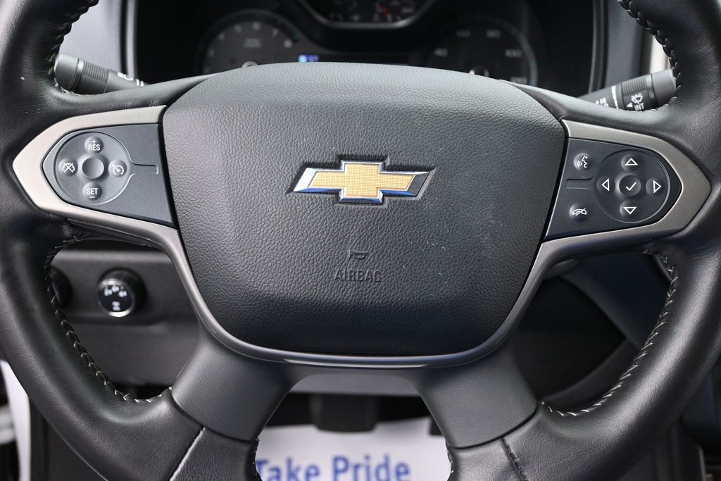 Chevrolet Colorado Vehicle Full-screen Gallery Image 13