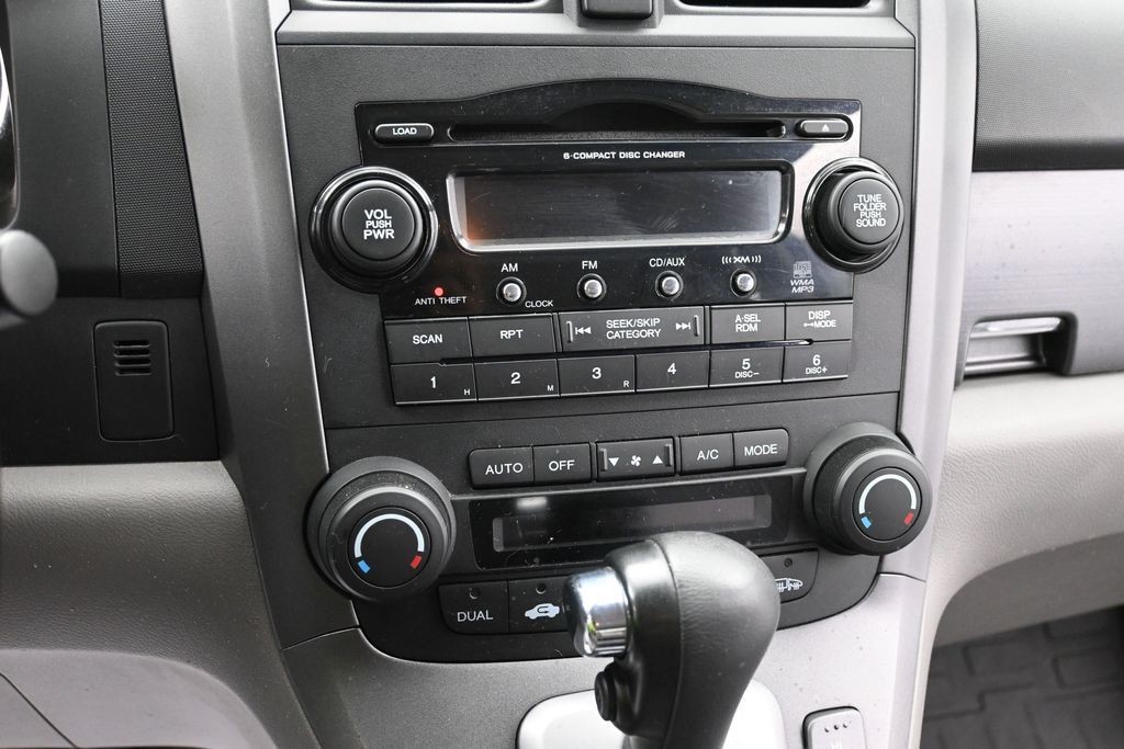 Honda CR-V Vehicle Full-screen Gallery Image 10