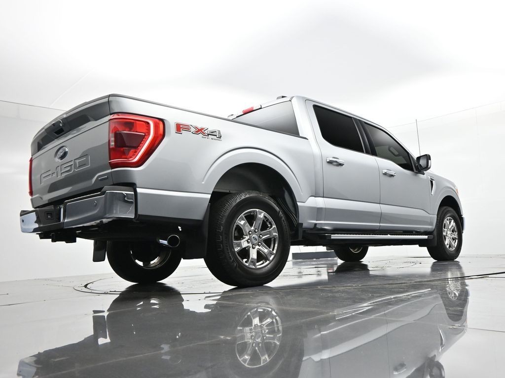 Ford F-150 Vehicle Full-screen Gallery Image 21