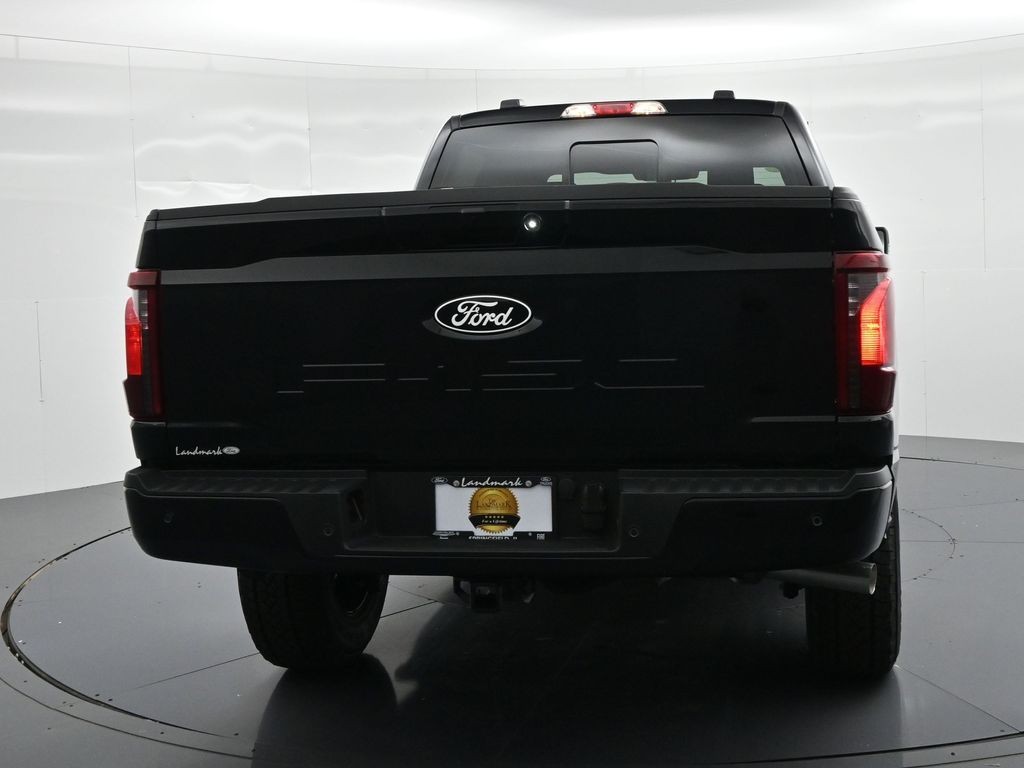 Ford F-150 Vehicle Full-screen Gallery Image 7