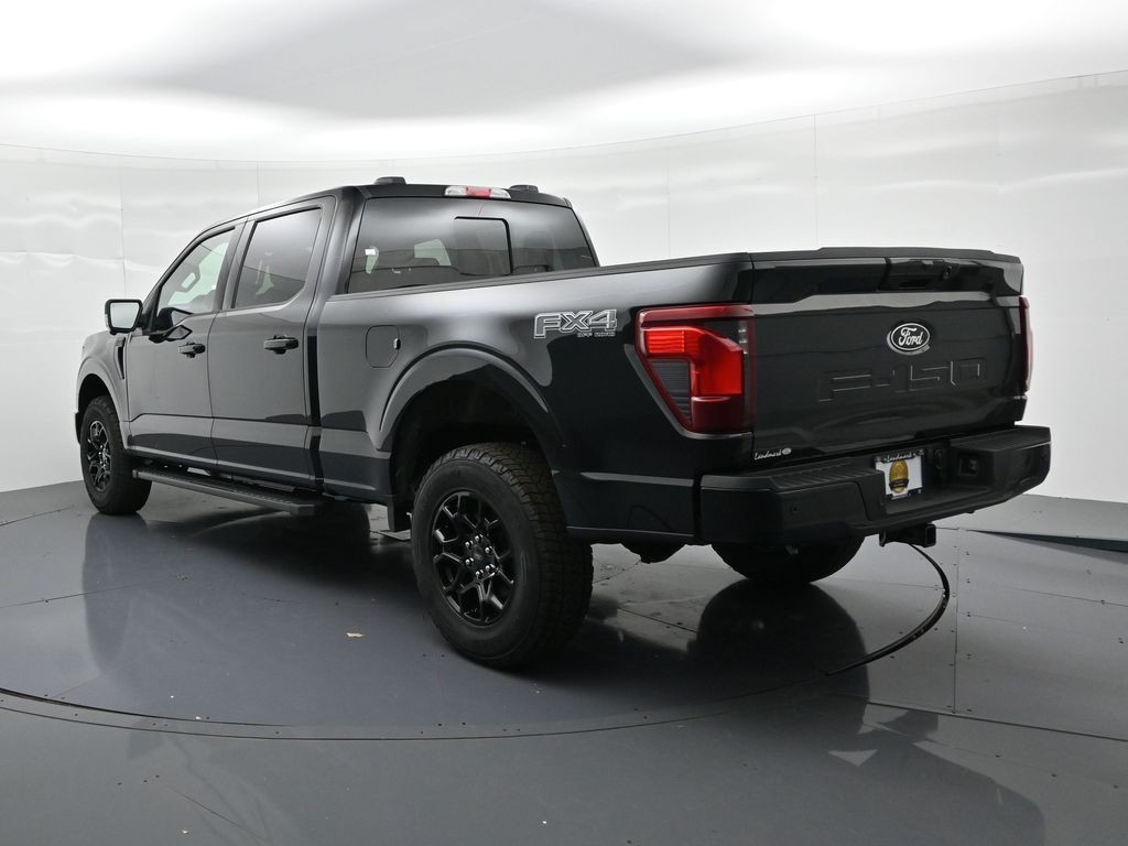 Ford F-150 Vehicle Full-screen Gallery Image 8