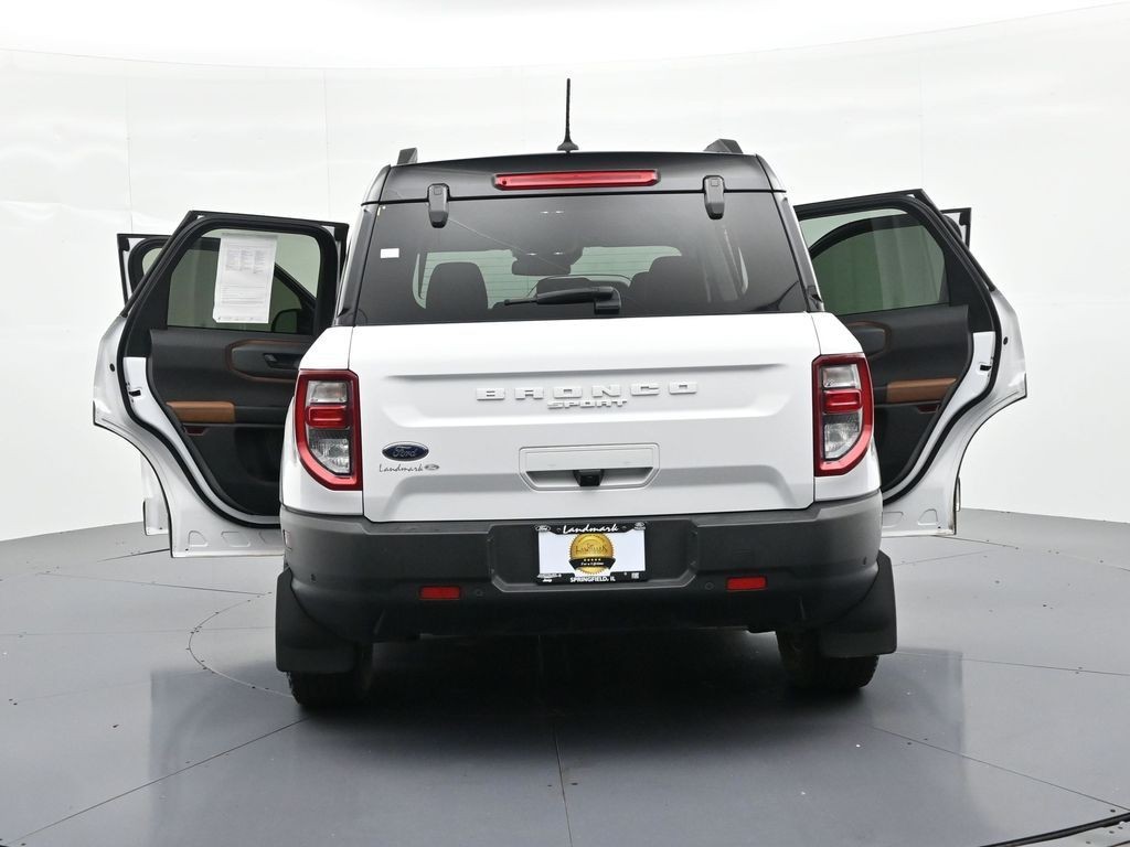 Ford Bronco Sport Vehicle Full-screen Gallery Image 29