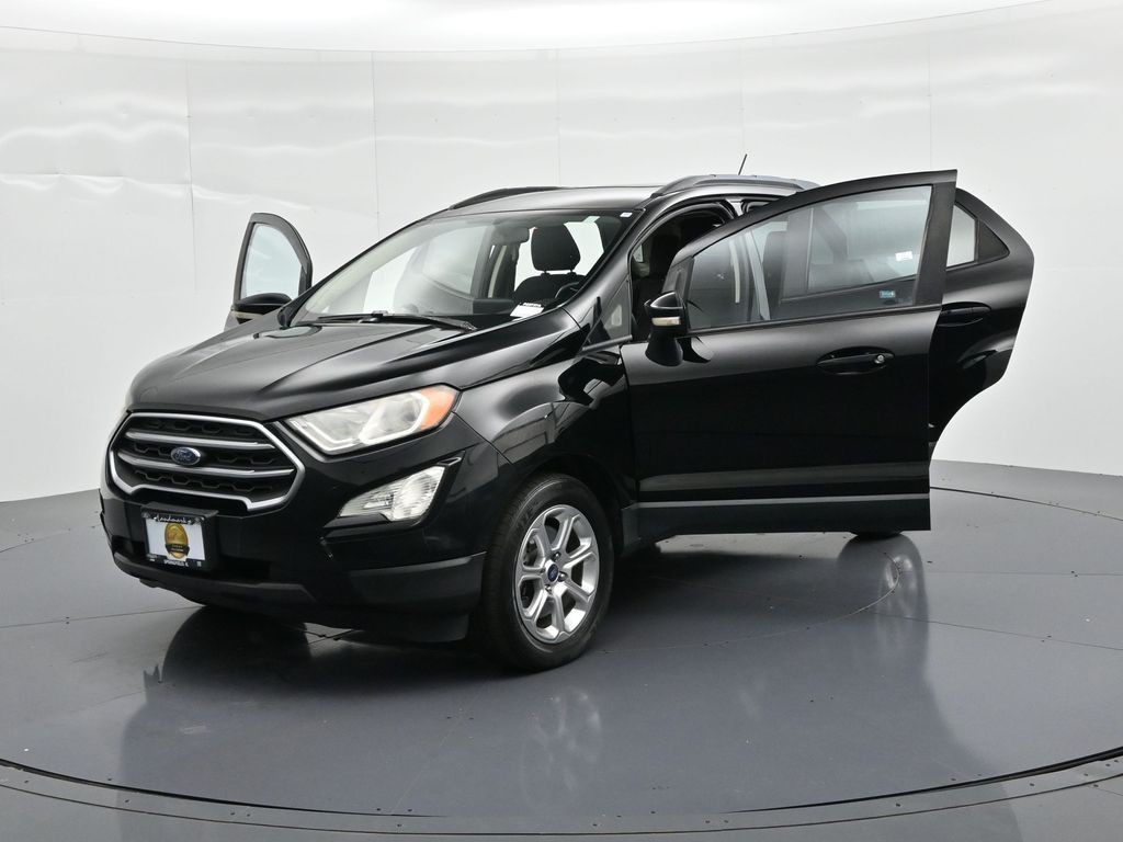 Ford EcoSport Vehicle Full-screen Gallery Image 25