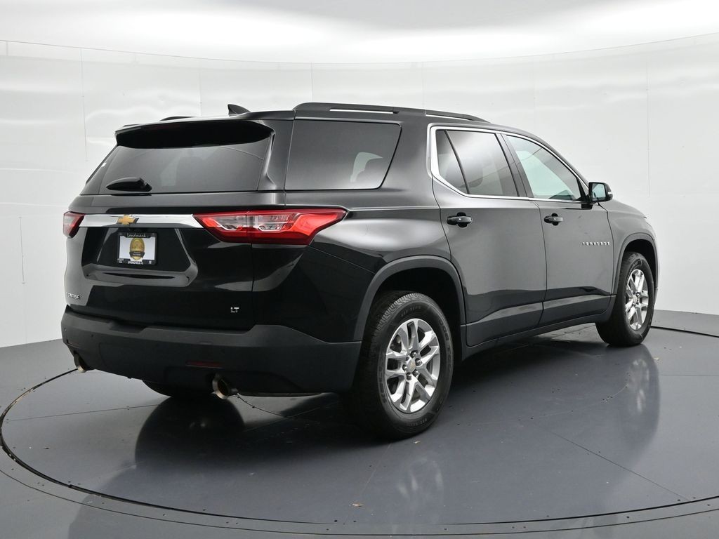 Chevrolet Traverse Vehicle Full-screen Gallery Image 6