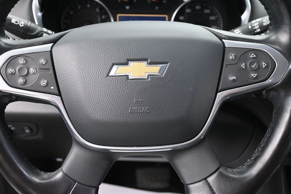 Chevrolet Traverse Vehicle Full-screen Gallery Image 12