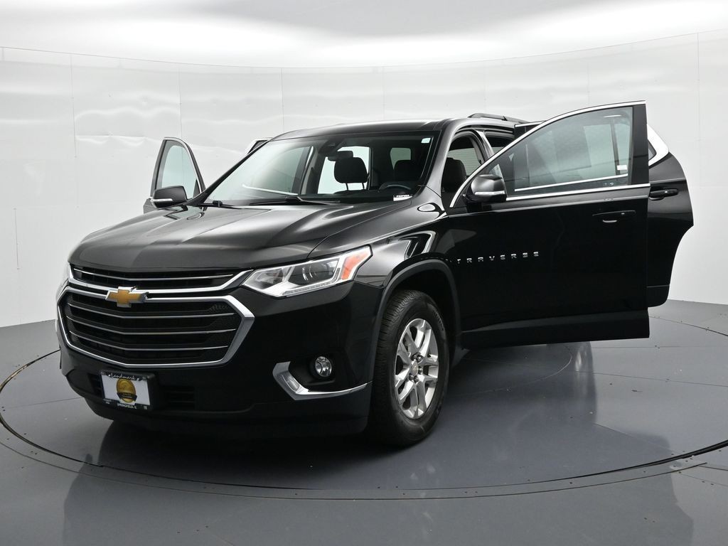 Chevrolet Traverse Vehicle Full-screen Gallery Image 24