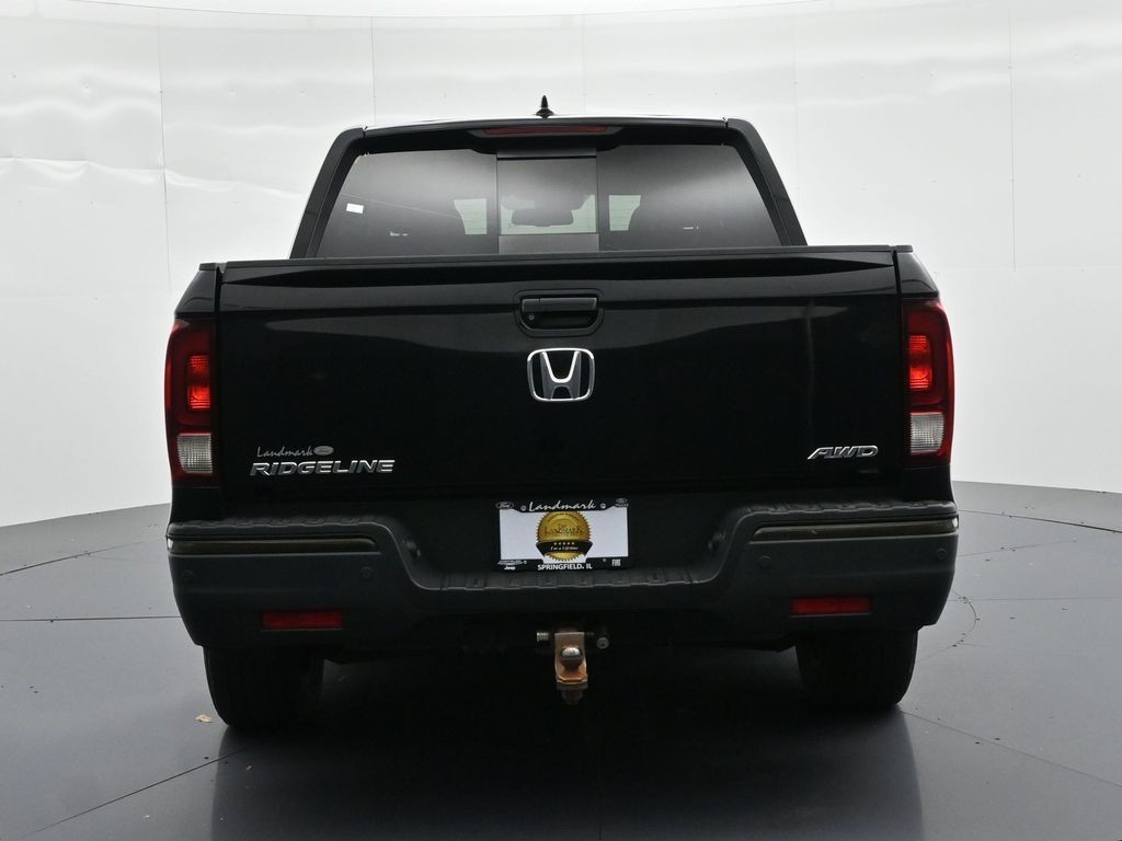 Honda Ridgeline Vehicle Full-screen Gallery Image 07