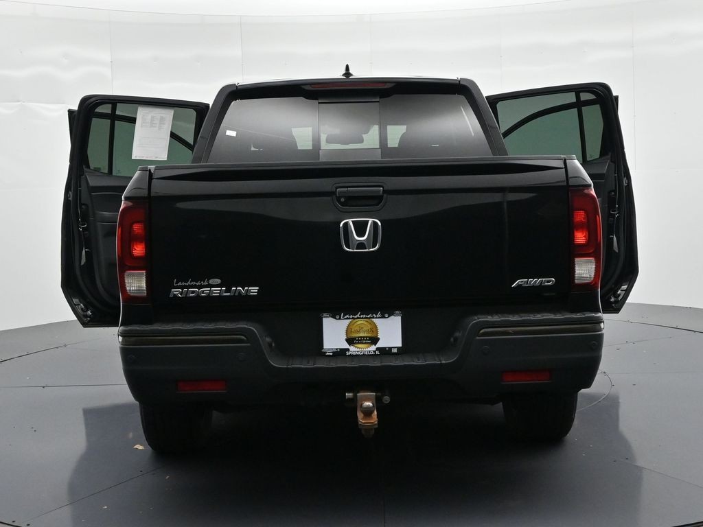 Honda Ridgeline Vehicle Full-screen Gallery Image 26