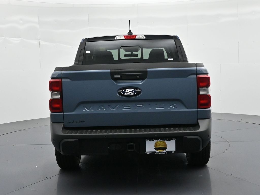 Ford Maverick Vehicle Full-screen Gallery Image 7