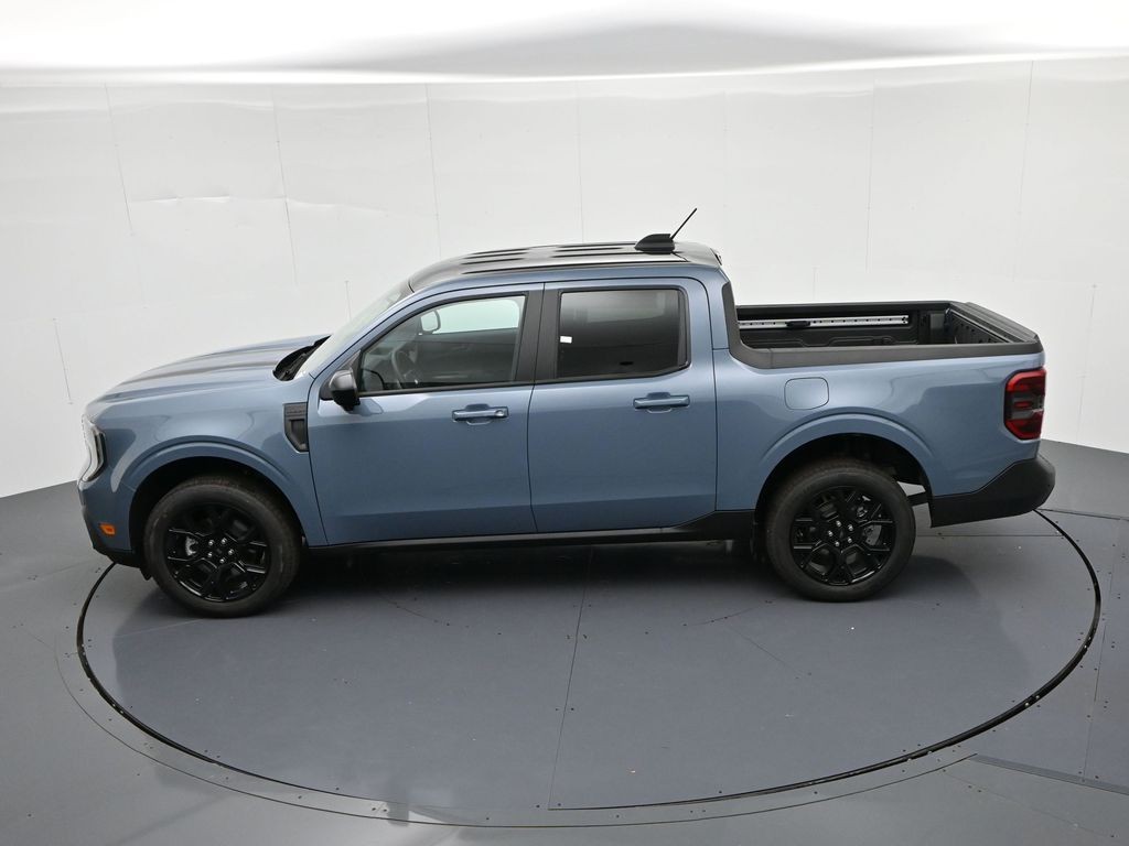 Ford Maverick Vehicle Full-screen Gallery Image 19