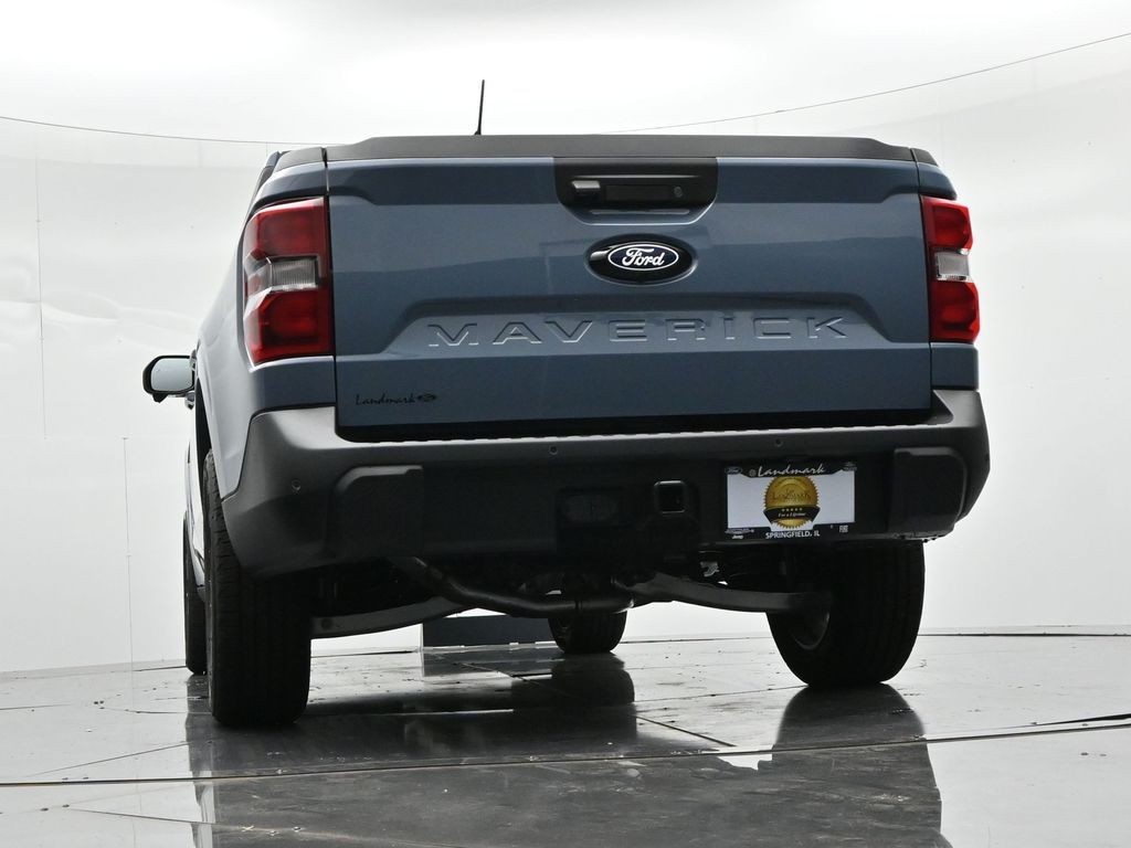 Ford Maverick Vehicle Full-screen Gallery Image 21