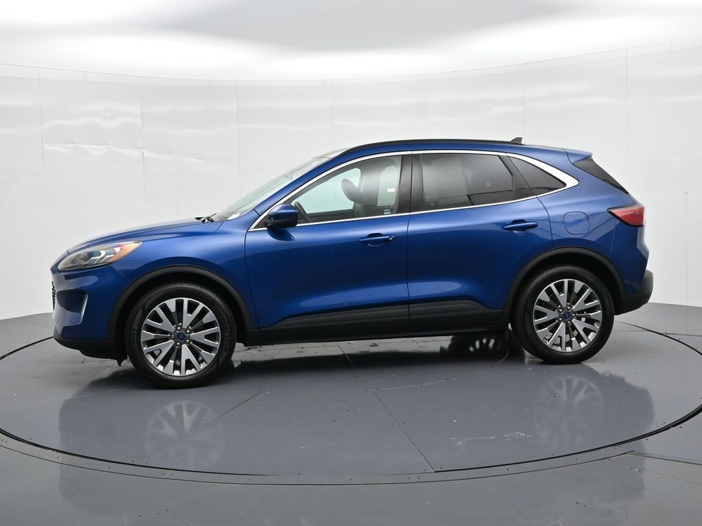 Ford Escape Vehicle Full-screen Gallery Image 5
