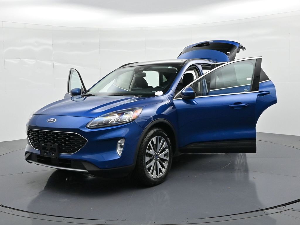 Ford Escape Vehicle Full-screen Gallery Image 25