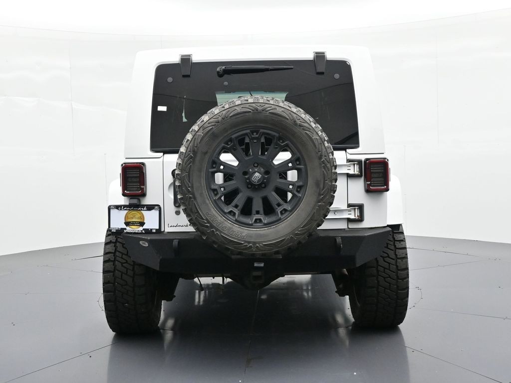 Jeep Wrangler Unlimited Vehicle Full-screen Gallery Image 7
