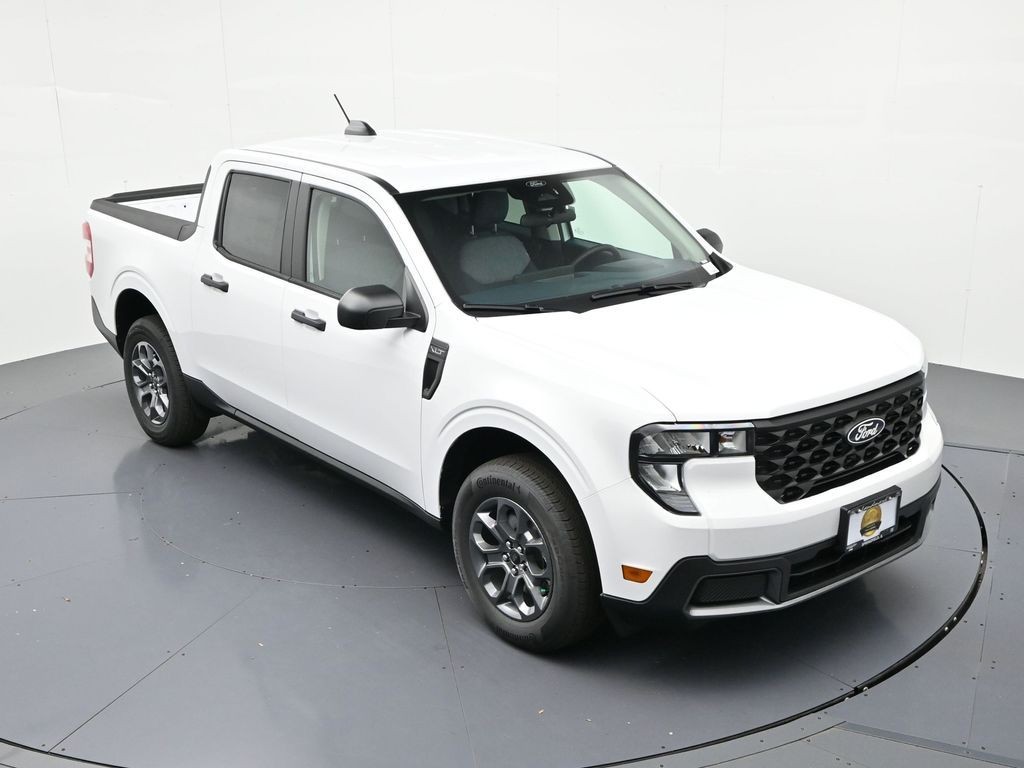Ford Maverick Vehicle Full-screen Gallery Image 15