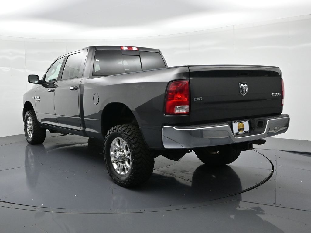 Ram 2500 Vehicle Full-screen Gallery Image 8