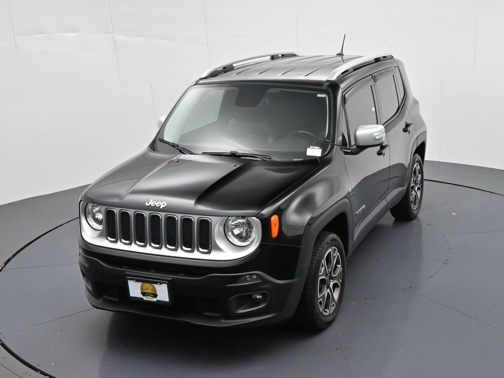 Jeep Renegade Vehicle Full-screen Gallery Image 16